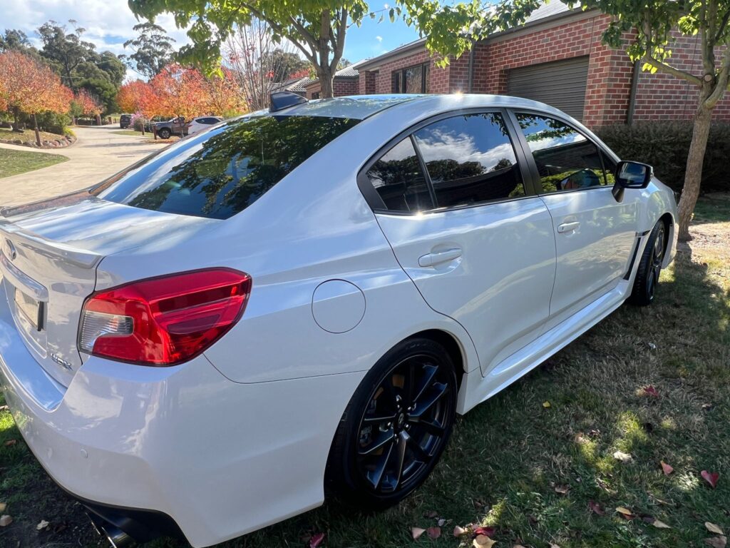 Detailed vehicle exterior with mirror-like shine
